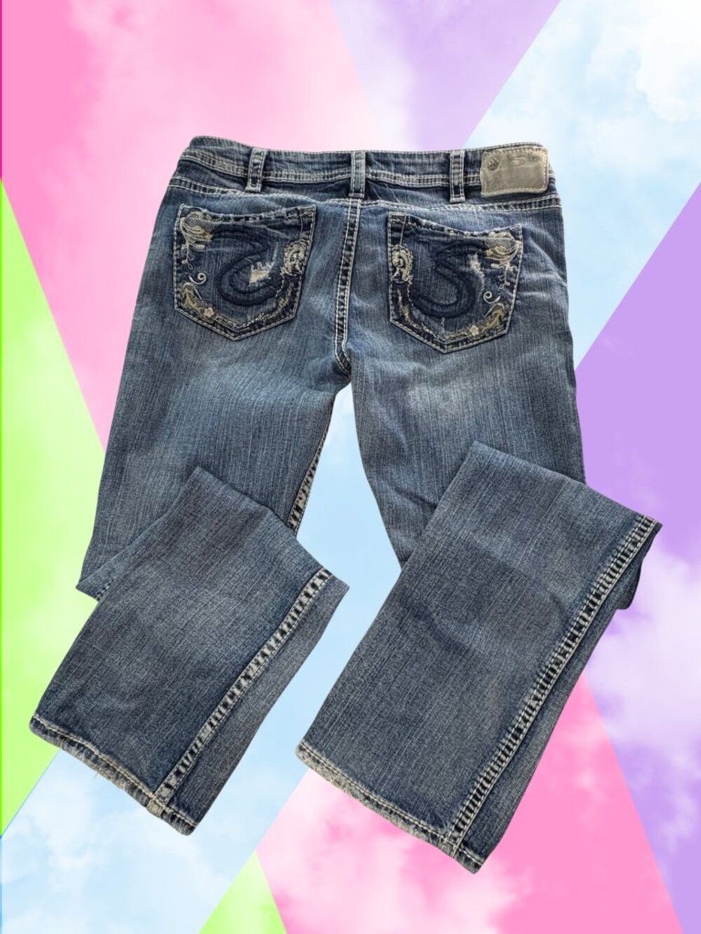 Silver Jeans Tuesday Baby Boot cut distressed embroidered y2k